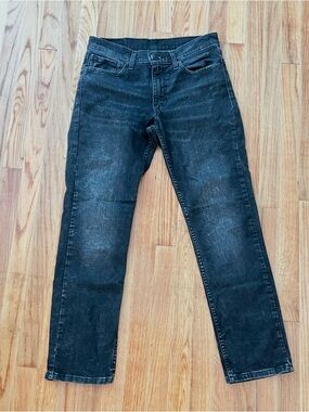 Men's Levi’s charcoal slim fit 32x30 jeans